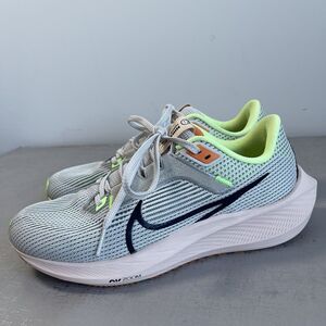 Nike Womens Size 7.5 Air Zoom Pegasus 40 Photon Dust Running Shoes Sneakers
